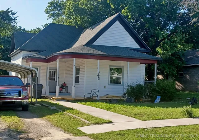 1st image of 845 C St Se, Ardmore, OK 73401 | MLS# 2550266