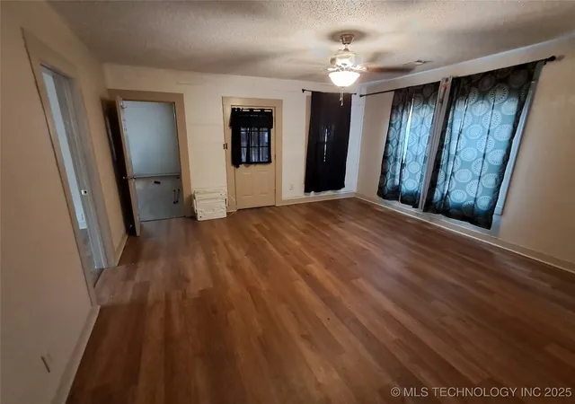 2nd image of 845 C St Se, Ardmore, OK 73401 | MLS# 2550266