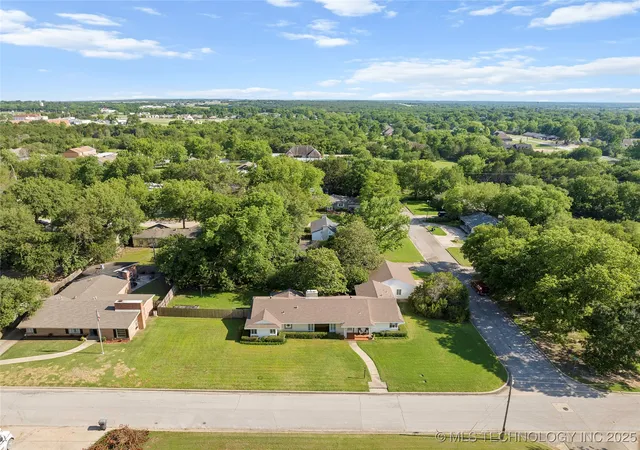 62nd image of 1616 6th Ave Sw, Ardmore, OK 73401 | MLS# 2549416