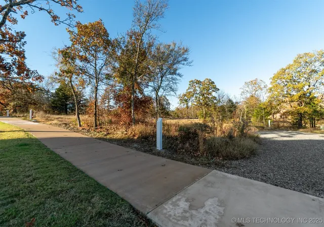 Photo 3 of Land for sale at 105 Ridgeline Rd, Carlton Landing, OK 74432 | MLS# 2550627 | Listing updated on 2026-08-20