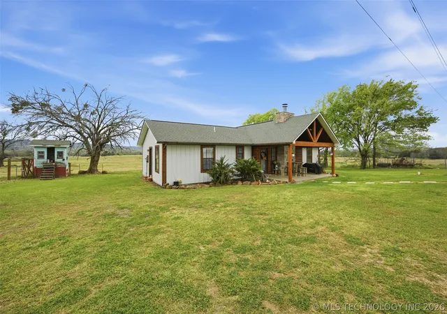 Homes for sale in Stringtown, OK | 8446 E Greasy Bend Rd, Stringtown, OK 74569 | MLS# 2550420