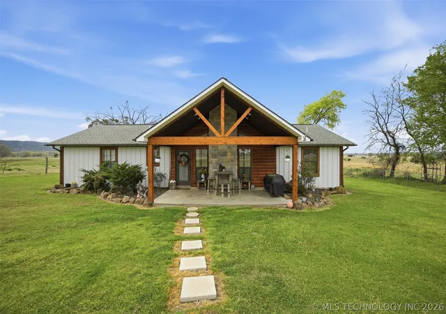 Homes for sale in Stringtown, OK | 8446 E Greasy Bend Rd, Stringtown, OK 74569 | MLS# 2550420