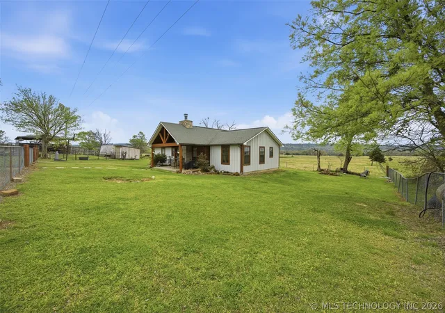Homes for sale in Stringtown, OK | 8446 E Greasy Bend Rd, Stringtown, OK 74569 | MLS# 2550420