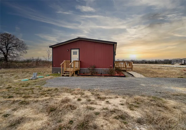 Homes for sale in Madill, OK | 6547 Gentle Wake Way, Madill, OK 73439 | MLS# 2550468