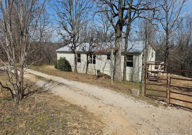 Photo 1 of Manufactured home for sale at 100989 S 4533 Road W, Vian, OK 74962 | MLS# 2550732 | Listing updated on 2026-08-20