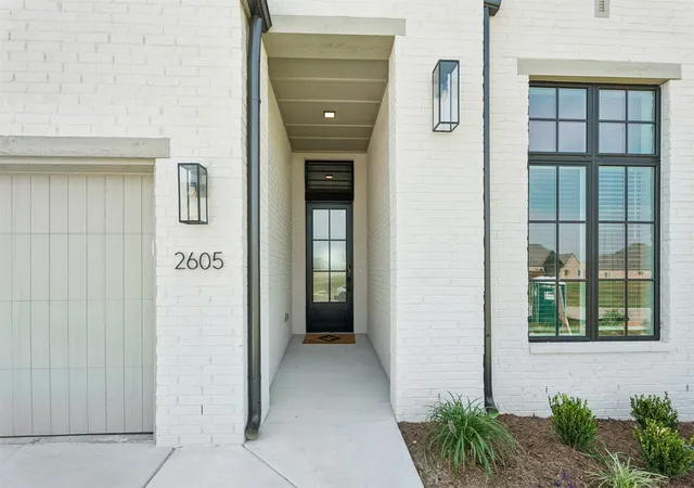 Photo 4 of Single family home for sale at 2605 W Twin Oaks St, Broken Arrow, OK 74011 | MLS# 2550836 | Listing updated on 2026-08-28