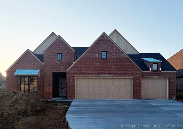 Homes for sale in Broken Arrow, OK | 3921 S Elder Blvd, Broken Arrow, OK 74012 | MLS# 2550837