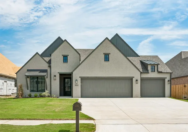 Photo 1 of Single family home for sale at 3921 S Elder Blvd, Broken Arrow, OK 74011 | MLS# 2550837 | Listing updated on 2026-09-01