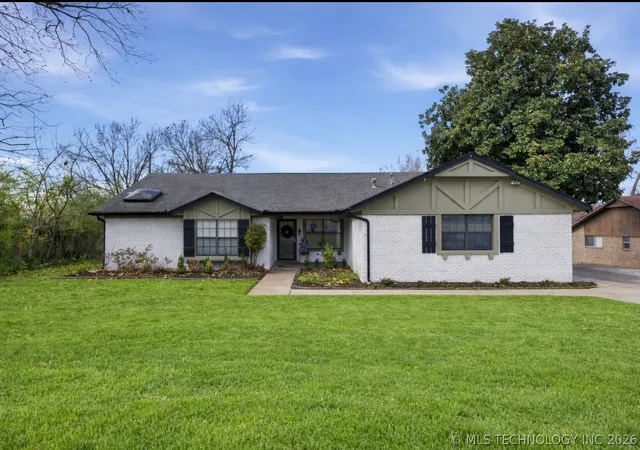Photo 1 of Sale Pending at 11618 S 74th East Ave, Bixby, OK 74008 | MLS# 2550932 | Listing updated on 2026-08-20