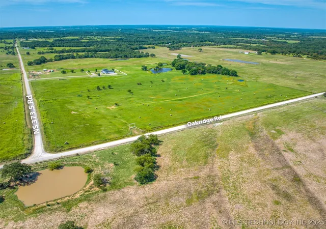 Homes for sale in Holdenville, OK | 3461 N 3735, Holdenville, OK 74848 | MLS# 2550937