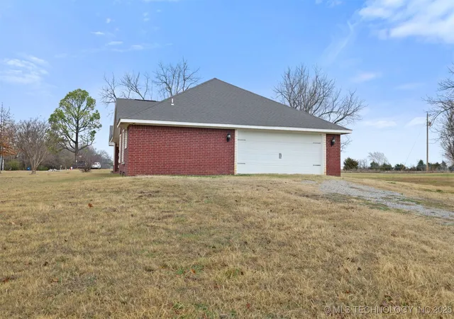 Homes for sale in Durant, OK | 49 E 2Nd, Durant, OK 74701 | MLS# 2550965