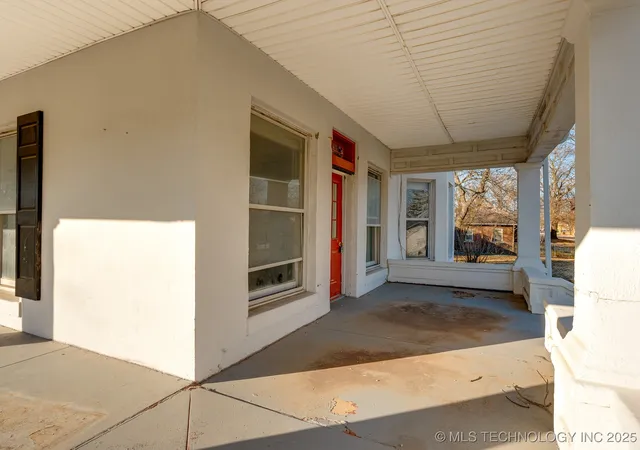 Homes for sale in Ada, OK | 130 E 16Th St, Ada, OK 74820 | MLS# 2551013