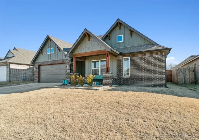 Photo 3 of Single family home for sale at 10723 S 280th East Ave, Coweta, OK 74429 | MLS# 2551182 | Listing updated on 2026-08-20