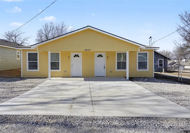 Homes for sale in Tulsa, OK | 1025 N Quincy Ave, Tulsa, OK 74106 | MLS# 2600127