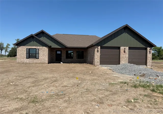 Homes for sale in Tahlequah, OK | 1980 N Everly Dr, Tahlequah, OK 74464 | MLS# 2600681