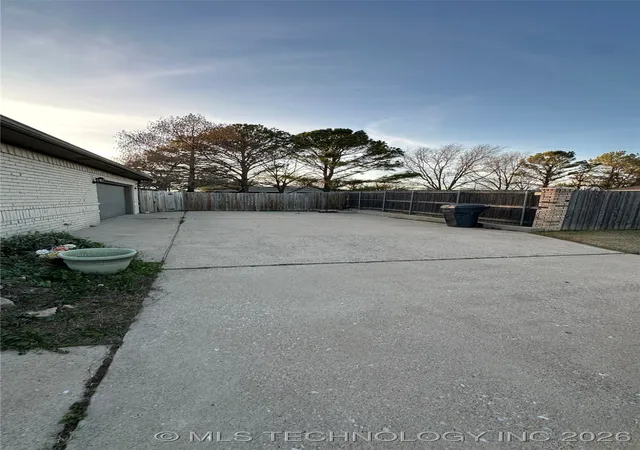 5th image of 1507 Southern Hills Dr, Ardmore, OK 73401 | MLS# 2601191