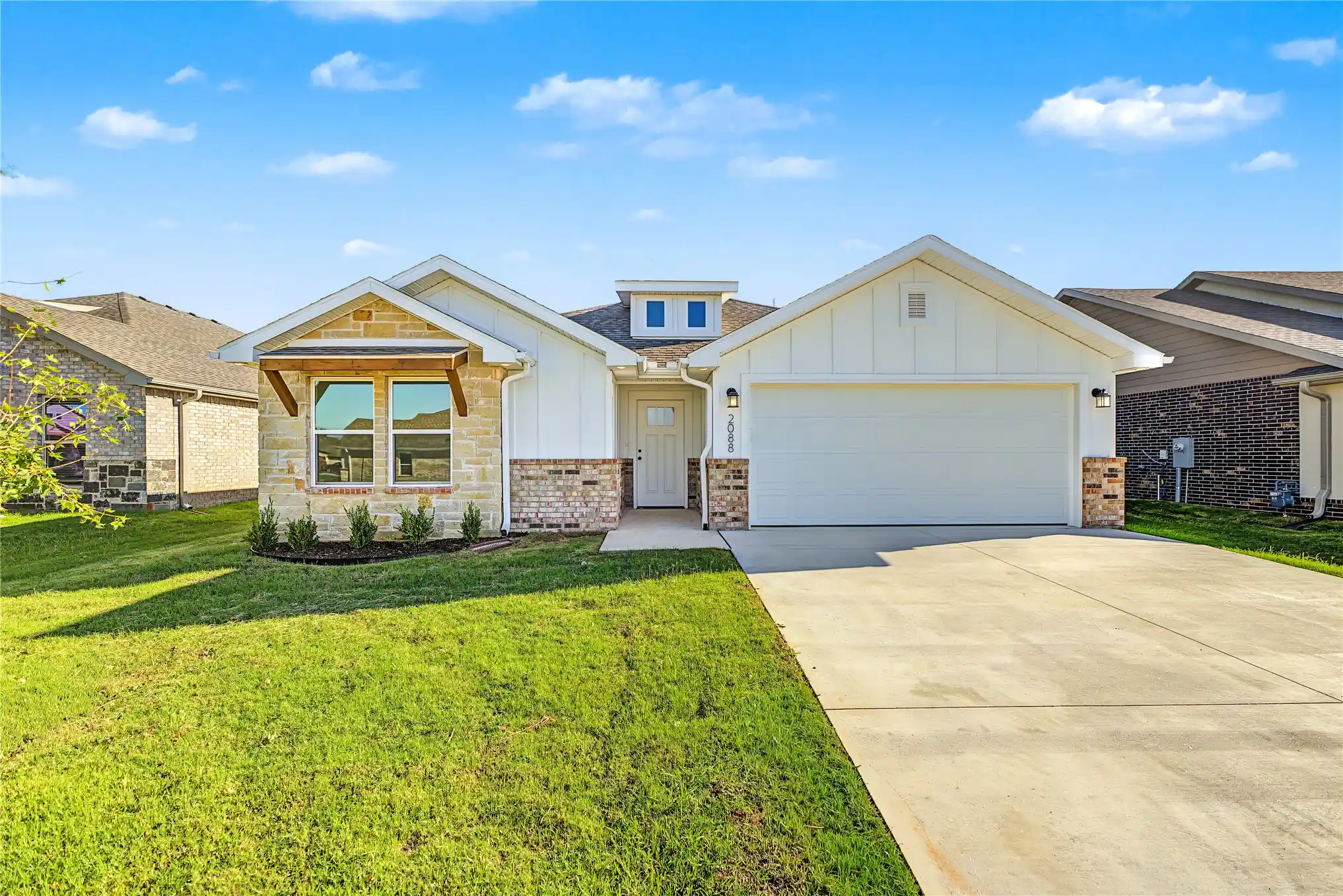 Single family home for sale at 2088 E 130th Lane S, Jenks, OK 74037 | MLS# 2601286