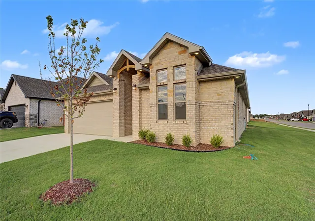Photo 3 of Single family home for sale at 10807 S 274th Eastavenue, Coweta, OK 74014 | MLS# 2601298 | Listing updated on 2026-08-28