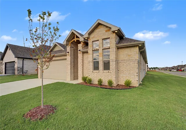 Photo 3 of Single family home for sale at 10807 S 274th Eastavenue, Coweta, OK 74014 | MLS# 2601298 | Listing updated on 2026-08-28