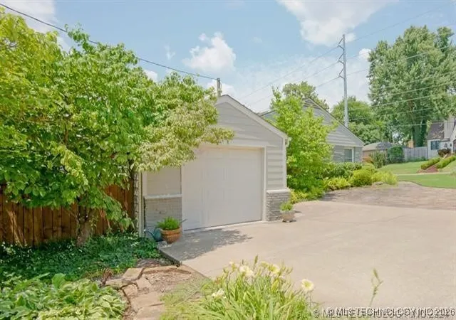 3rd image of 1648 E 36Th St, Tulsa, OK 74105 | MLS# 2601321