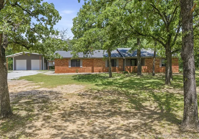 Homes for sale in Lone Grove, OK | 170 Serpentine St, Lone Grove, OK 73443 | MLS# 2600234