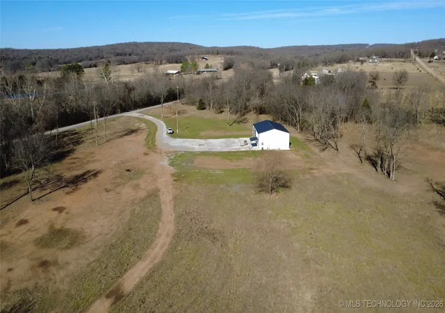 Homes for sale in Fort Gibson, OK | 24070 S Manard Rd, Fort Gibson, OK 74434 | MLS# 2601681