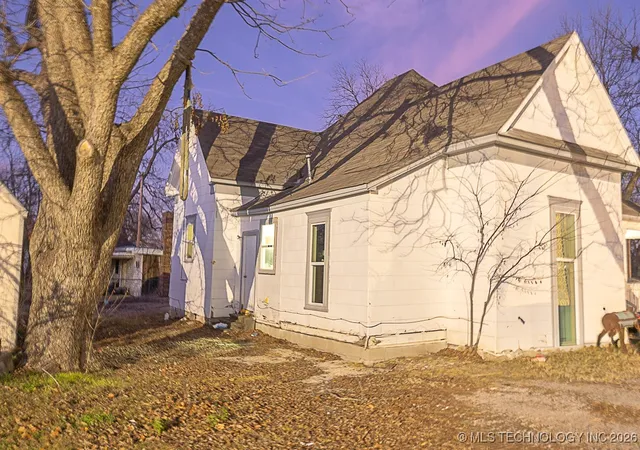 Homes for sale in Ada, OK | 600 W 16th, Ada, OK 74820 | MLS# 2601598