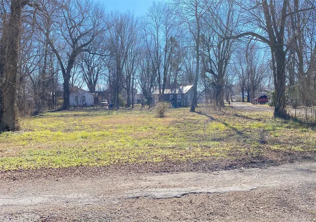 Photo 1 of Sale Pending at 323 Shady Ln, Westville, OK 74965 | MLS# 2601744 | Listing updated on 2026-08-20