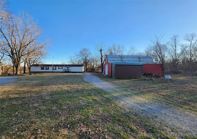 Homes for sale in Big Cabin, OK | 425 Leisure Land, Big Cabin, OK 74332 | MLS# 2601887