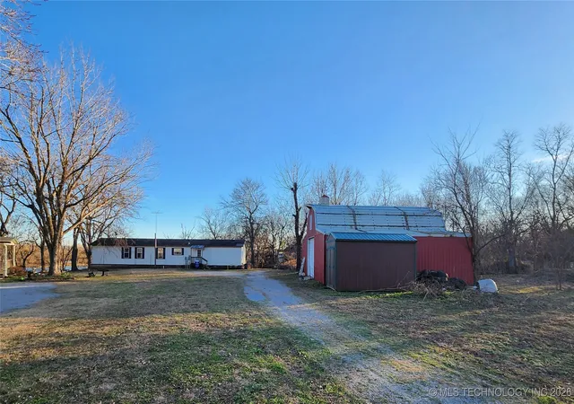 Homes for sale in Big Cabin, OK | 425 Leisure Land, Big Cabin, OK 74332 | MLS# 2601887