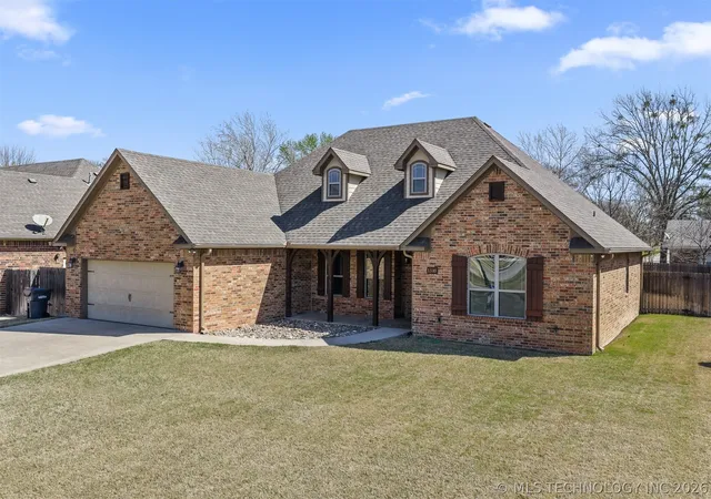 Homes for sale in Ardmore, OK | 1310 Buckingham, Ardmore, OK 73401 | MLS# 2550629