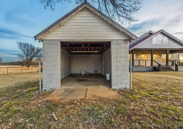 58th image of 7810 State Road 70 E, Durant, OK 74701 | MLS# 2601954