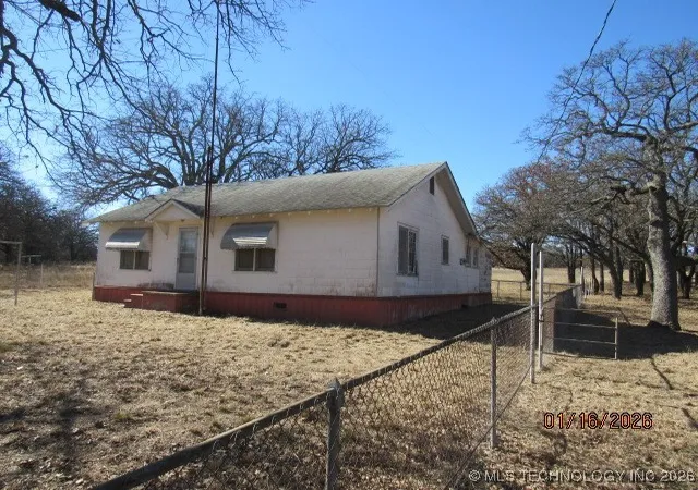 1st image of 1571 Hospital, Healdton, OK 73463 | MLS# 2602007