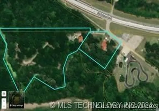 3rd image of 2101 Se Adams, Bartlesville, OK 74006 | MLS# 2547883