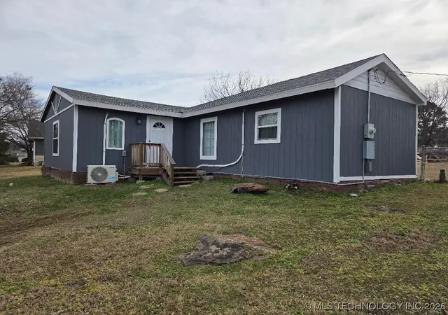 2nd image of 802 W Adams Ave, Mc Alester, OK 74501 | MLS# 2602343
