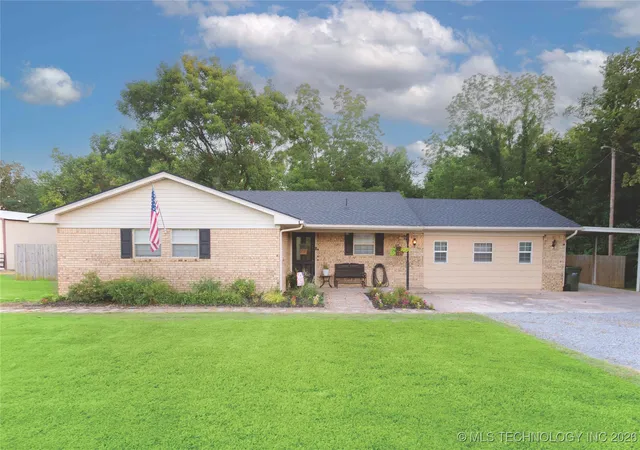Homes for sale in Mc Alester, OK | 5040 E Creek St, Mc Alester, OK 74501 | MLS# 2602264