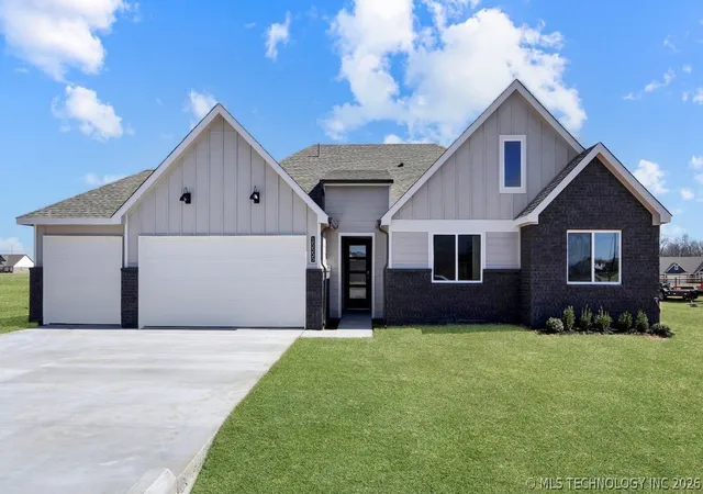 Homes for sale in Bixby, OK | 15555 S 36th Eastavenue S, Bixby, OK 74008 | MLS# 2602569