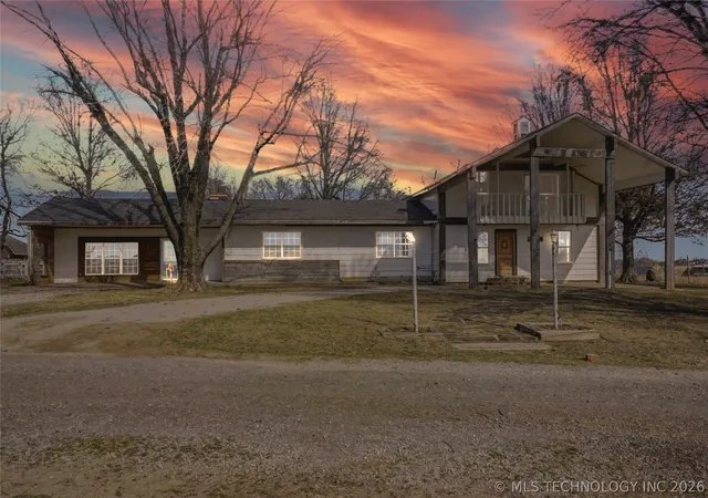 Homes for sale in Collinsville, OK | 16812 N 97th Eastavenue, Collinsville, OK 74021 | MLS# 2602667