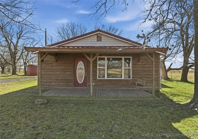 Homes for sale in Nowata, OK | 7402 Us Hwy 60, Nowata, OK 74048 | MLS# 2602721