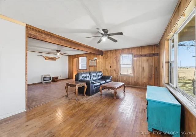 Homes for sale in Nowata, OK | 7402 Us Hwy 60, Nowata, OK 74048 | MLS# 2602721