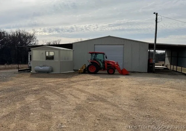 Homes for sale in Madill, OK | 13547 Lowery Rd, Madill, OK 73446 | MLS# 2602794