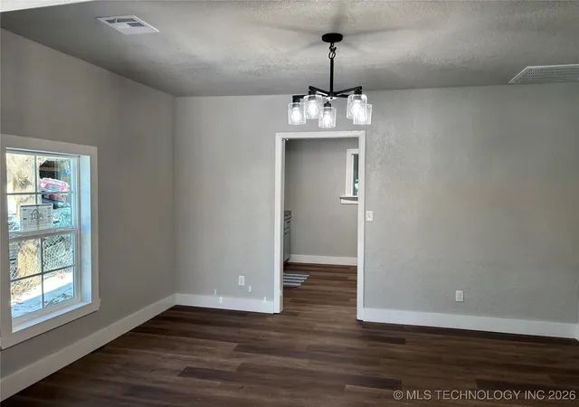 5th image of 721 Roff St, Ardmore, OK 73401 | MLS# 2602810