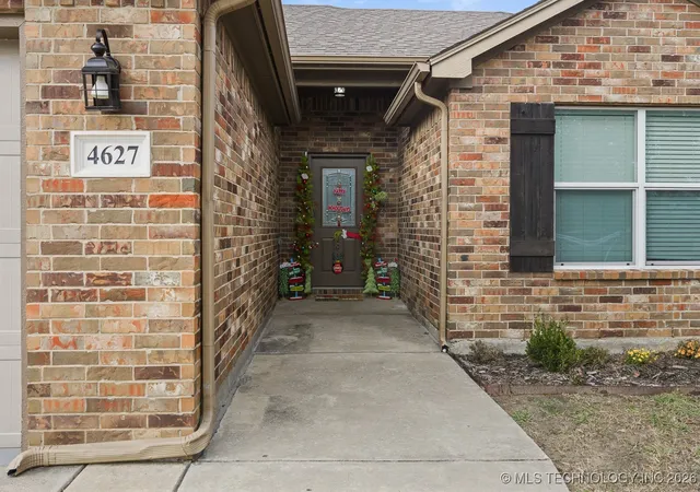 Homes for sale in Ardmore, OK | 4627 Lakeshore Dr, Ardmore, OK 73401 | MLS# 2603087
