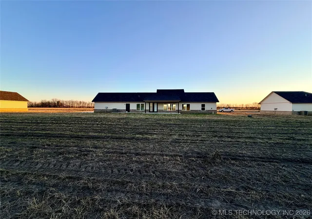 2nd image of 215 W 481 Rd, Pryor, OK 74361 | MLS# 2601732