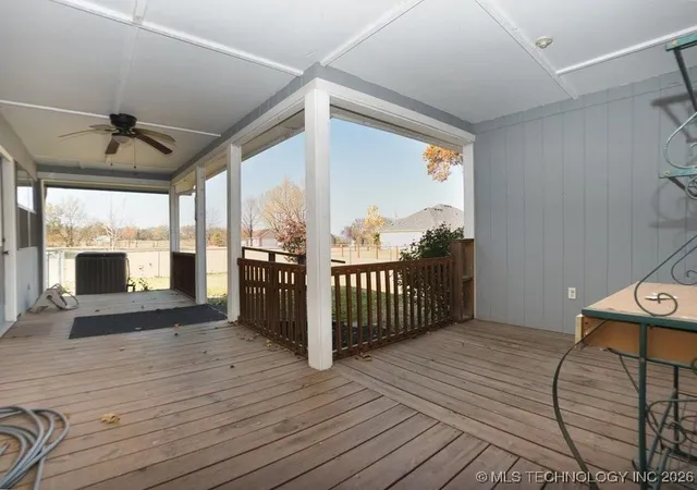 5th image of 1119 Rolling Oaks Rd, Grove, OK 74344 | MLS# 2603118