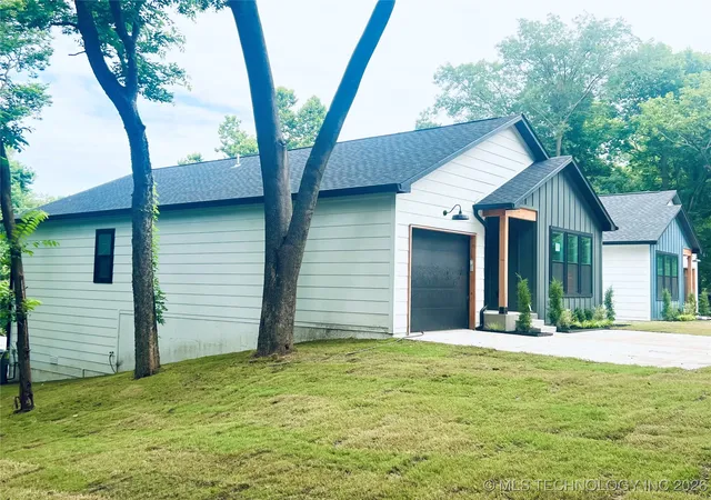 15th image of 29 Circle Dr, Monkey Island, OK 74331 | MLS# 2603125