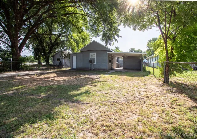 Homes for sale in Muskogee, OK | 1315 Walnut St, Muskogee, OK 74403 | MLS# 2602532