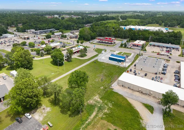 4th image of S Main St, Grove, OK 74344 | MLS# 2603235