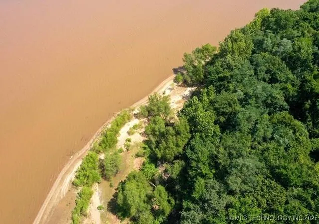 5th image of 1679 Augustus Rd, Canadian, OK 74501 | MLS# 2603341