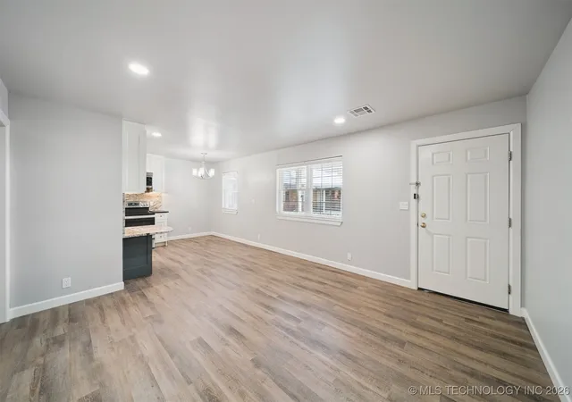Photo 4 of Sale Pending at 3701 Riverside Dr #14, Tulsa, OK 74105 | MLS# 2603343 | Listing updated on 2026-04-06